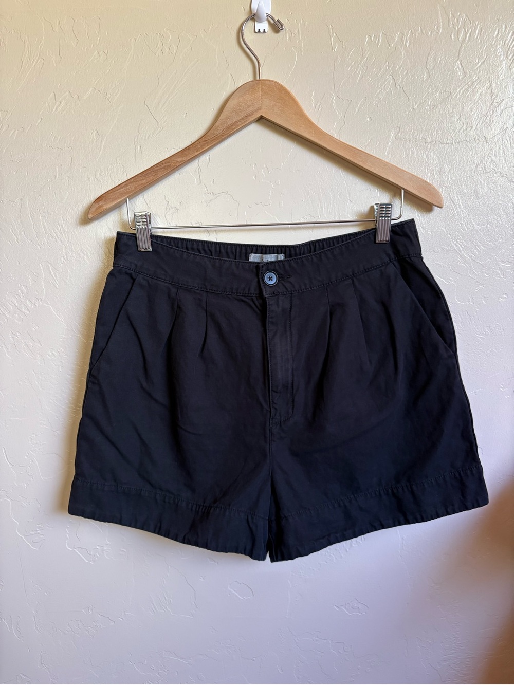 Joie Linen & Cotton High Waisted Chino Style Pleated Shorts Black Size Small
